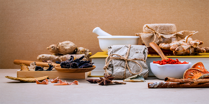 كيف تساعد الأعشاب الطبيعية في الوقاية من الأمراض الشتوية؟